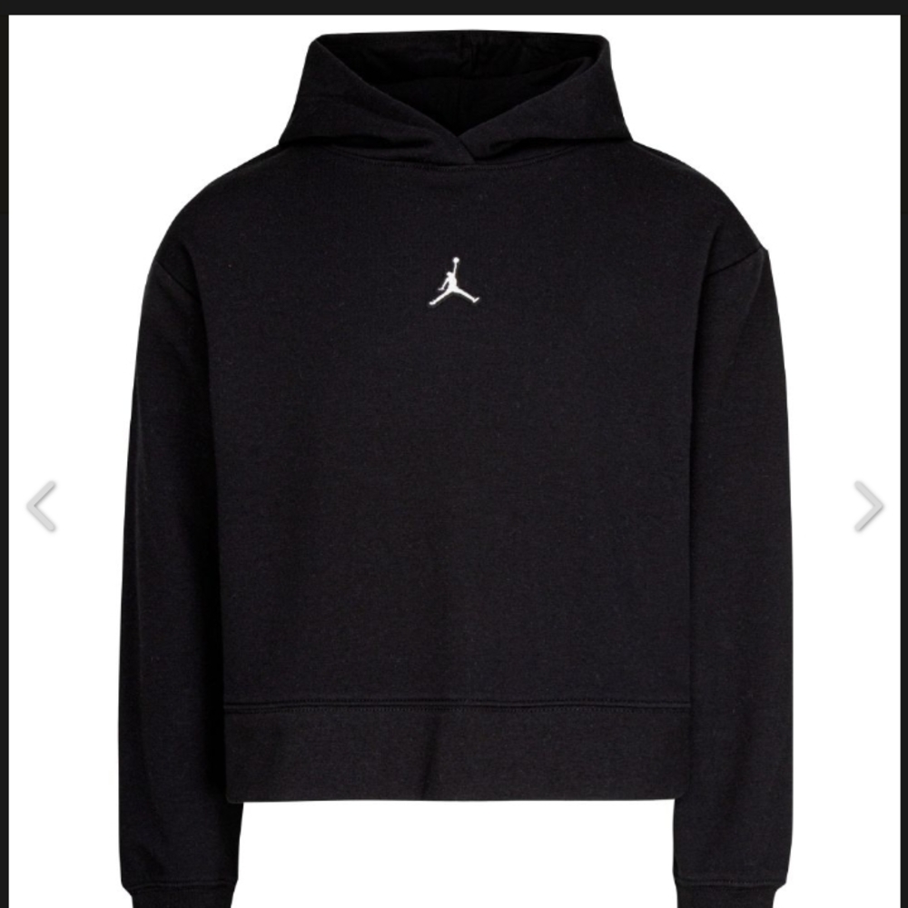 Cropped Jordan Girl's 10/12 Black Hoodie